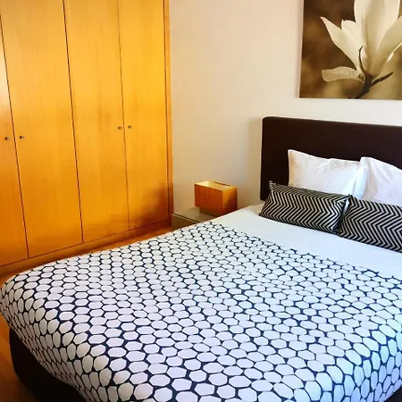 Apartamento Parque Das Nacoes 4e Апартаменти Лісабон