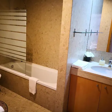 Апартаменти Apartamento Parque Das Nacoes 4e